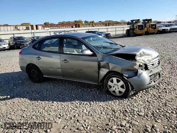 ✅ 2010 Hyundai Elantra GLS • VIN: KMHDU4AD8AU182454 • Лот: 85421185. Опубликован ранее на Copart с пробегом 161 032 миль. Бесплатный доступ к архиву аукционных продаж из США и подробный отчёт об истории автомобиля на DreamBid. Изображение 14.
