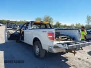 ✅ 2014 Ford F-150 XL • VIN: 1FTFX1EF9EFB45308 • Lot: 43310713. Wystawiony na IAAI z przebiegiem Nie podano. Bezpłatny archiwum sprzedaży aukcyjnych z USA i szczegółowy raport historii pojazdu na DreamBid. Zdjęcie 3.