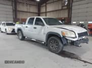 ✅ 2006 Mitsubishi Raider Duro Cross • VIN: 1Z7HC38K56S537871 • Lot: 42852079. Wystawiony na IAAI z przebiegiem 177 501 mil. Bezpłatny archiwum sprzedaży aukcyjnych z USA i szczegółowy raport historii pojazdu na DreamBid. Zdjęcie 1.