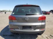 ✅ 2013 Volkswagen Tiguan SE • VIN: WVGAV7AX5DW545815 • Лот: 53644525. Опубликован ранее на Copart с пробегом 112 835 миль. Бесплатный доступ к архиву аукционных продаж из США и подробный отчёт об истории автомобиля на DreamBid. Изображение 6.