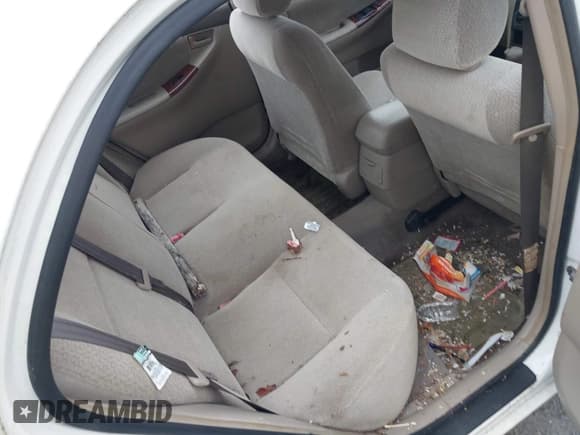 ✅ 2003 Toyota Corolla CE • VIN: JTDBR32E130046076 • Lot: 43758280. Listed on IAAI with 280,477 mi. Free auction sales archive from the USA and detailed vehicle history report at DreamBid. Image 8.