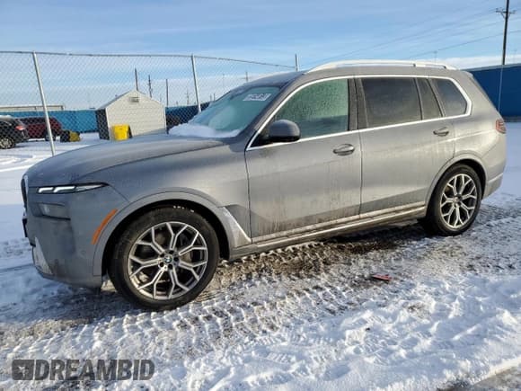 ✅ 2023 BMW X7 xDrive40i • VIN: 5UX23EM0XP9N55999 • Лот: 35914813. Опубликован ранее на Copart с пробегом 335 миль. Бесплатный доступ к архиву аукционных продаж из США и подробный отчёт об истории автомобиля на DreamBid. Изображение 1.