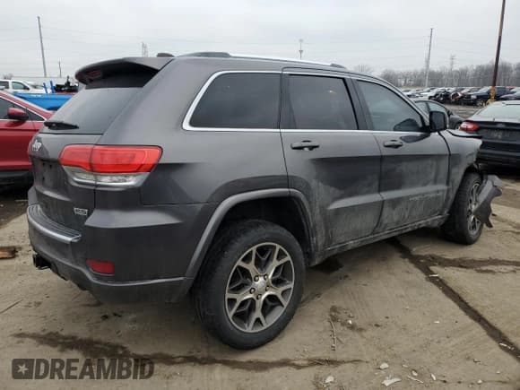 ✅ 2018 Jeep Grand Cherokee Limited • VIN: 1C4RJFBT5JC175214 • Lot: 85017044. Listed on Copart with 95,429 mi. Free auction sales archive from the USA and detailed vehicle history report at DreamBid. Image 3.