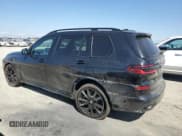 ✅ 2025 BMW X7 xDrive40i • VIN: 5UX23EM09S9Z64357 • Лот: 80567045. Опубликован ранее на Copart с пробегом 10 499 миль. Бесплатный доступ к архиву аукционных продаж из США и подробный отчёт об истории автомобиля на DreamBid. Изображение 2.