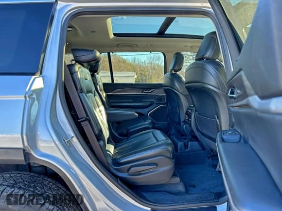 ✅ 2021 Jeep Grand Cherokee Limited • VIN: 1C4RJKBG1M8121301 • Лот: 96063425. Опубликован ранее на Copart с пробегом 77 813 миль. Бесплатный доступ к архиву аукционных продаж из США и подробный отчёт об истории автомобиля на DreamBid. Изображение 7.