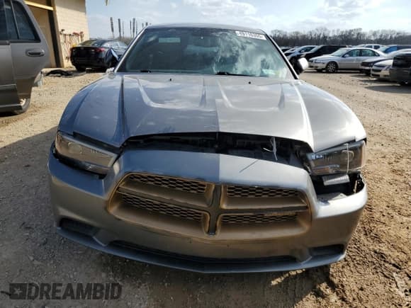 ✅ 2011 Dodge Charger Rallye • VIN: 2B3CL3CG9BH579424 • Лот: 49116355. Опубликован ранее на Copart с пробегом 146 062 миль. Бесплатный доступ к архиву аукционных продаж из США и подробный отчёт об истории автомобиля на DreamBid. Изображение 5.