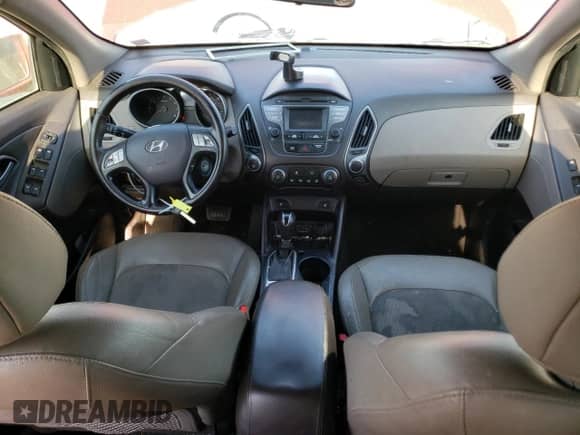 2015 Hyundai Tucson SE with VIN KM8JU3AG1FU054782, listed as a Copart auction lot 63942353 with 142,314 mi miles and . Bid and sale history available at DreamBid. Image 8.