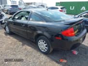 ✅ 2009 Pontiac G5 • VIN: 1G2AS18H097240866 • Lot: 42837873. Listed on IAAI with 92,996 mi. Free auction sales archive from the USA and detailed vehicle history report at DreamBid. Image 3.