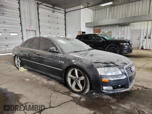 ✅ 2009 Audi A8 4.2L • VIN: WAUMV94E29N000933 • Лот: 69748355. Опубликован ранее на Copart с пробегом Не указан. Бесплатный доступ к архиву аукционных продаж из США и подробный отчёт об истории автомобиля на DreamBid. Изображение 4.