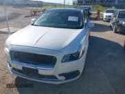 ✅ 2017 Lincoln Continental Reserve • VIN: 1LN6L9NC1H5609441 • Lot: 43482474. Listed on IAAI with 201,890 mi. Free auction sales archive from the USA and detailed vehicle history report at DreamBid. Image 17.