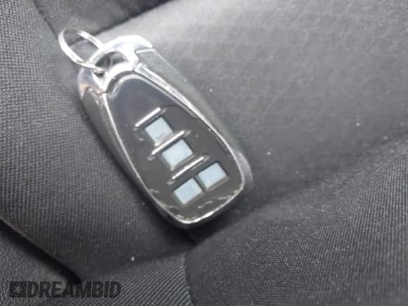 2020 Chevrolet Malibu LT with VIN 1G1ZD5ST2LF013004, listed as a IAAI auction lot 42984101 with 111,911 mi miles and . Bid and sale history available at DreamBid. Image 11.