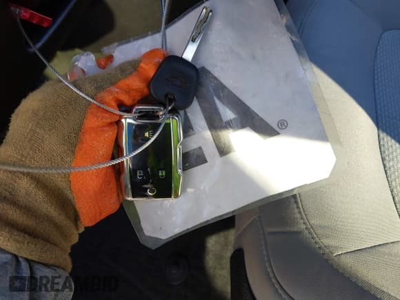 ✅ 2016 Chevrolet Colorado 2WD WT • VIN: 1GCHSBEA3G1293441 • Lot: 43468848. Listed on IAAI with 124,262 mi. Free auction sales archive from the USA and detailed vehicle history report at DreamBid. Image 11.