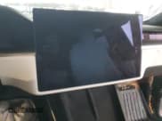 ✅ 2023 Tesla Model X Plaid • VIN: 7SAXCBE64PF398164 • Lot: 72457274. Wystawiony na Copart z przebiegiem Nie podano. Bezpłatny archiwum sprzedaży aukcyjnych z USA i szczegółowy raport historii pojazdu na DreamBid. Zdjęcie 9.