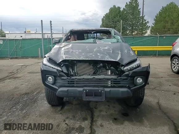 ✅ 2022 Toyota Tacoma SR • VIN: 3TYSZ5AN4NT074049 • Lot: 80206325. Listed on Copart with Not provided. Free auction sales archive from the USA and detailed vehicle history report at DreamBid. Image 10.