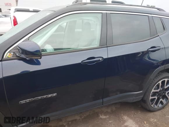 ✅ 2018 Jeep Compass Limited • VIN: 3C4NJDCB7JT261346 • Lot: 43087493. Listed on IAAI with Not provided. Free auction sales archive from the USA and detailed vehicle history report at DreamBid. Image 15.