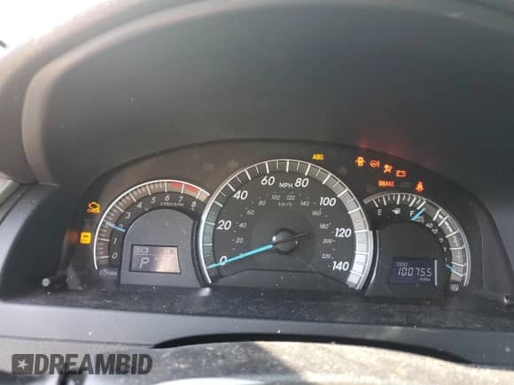 2014 Toyota Camry L z VIN 4T1BF1FK6EU436837, wystawiony jako Copart lot #66160825 z przebiegiem 100 755 mil mil oraz Szkoda całkowita • Salvage title. Historia ofert i sprzedaży dostępna na DreamBid. Obrazek 9.