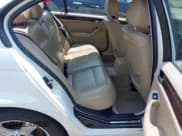 ✅ 2005 BMW 3 Series 330i • VIN: WBAEV53485KM41046 • Lot: 42469236. Wystawiony na IAAI z przebiegiem 150 503 mil. Bezpłatny archiwum sprzedaży aukcyjnych z USA i szczegółowy raport historii pojazdu na DreamBid. Zdjęcie 8.