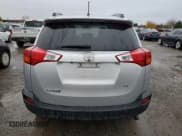 ✅ 2015 Toyota RAV4 LE • VIN: 2T3BFREV5FW292507 • Lot: 90982525. Listed on Copart with 98,519 mi. Free auction sales archive from the USA and detailed vehicle history report at DreamBid. Image 6.