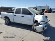 ✅ 2004 Dodge 1500 SLT • VIN: 1D7HA18N94S702758 • Лот: 76605124. Опубликован ранее на Copart с пробегом Не указан. Бесплатный доступ к архиву аукционных продаж из США и подробный отчёт об истории автомобиля на DreamBid. Изображение 4.