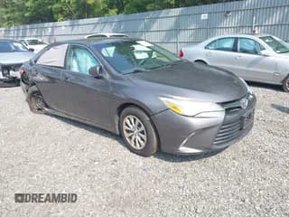 ✅ 2015 Toyota Camry LE • VIN: 4T4BF1FK8FR470639 • Lot: 42889632. Listed on IAAI with 97,278 mi. Free auction sales archive from the USA and detailed vehicle history report at DreamBid. Image 1.