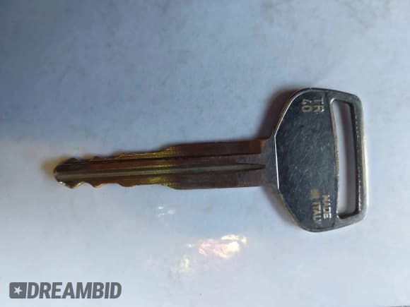 ✅ 1991 Toyota Corolla • VIN: 1NXAE94A6MZ263309 • Lot: 43745942. Wystawiony na IAAI z przebiegiem 180 559 mil. Bezpłatny archiwum sprzedaży aukcyjnych z USA i szczegółowy raport historii pojazdu na DreamBid. Zdjęcie 11.