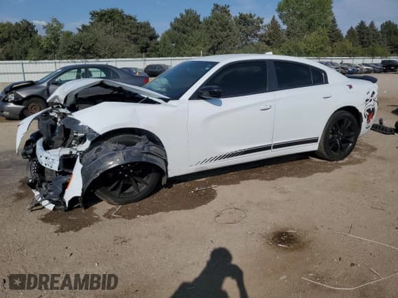 ✅ 2016 Dodge Charger SXT • VIN: 2C3CDXHG1GH283465 • Lot: 80293565. Wystawiony na Copart z przebiegiem 56 008 mil. Bezpłatny archiwum sprzedaży aukcyjnych z USA i szczegółowy raport historii pojazdu na DreamBid. Zdjęcie 1.