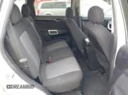 ✅ 2013 Chevrolet Captiva Sport LS • VIN: 3GNAL2EK2DS553868 • Lot: 42458380. Wystawiony na IAAI z przebiegiem 163 429 mil. Bezpłatny archiwum sprzedaży aukcyjnych z USA i szczegółowy raport historii pojazdu na DreamBid. Zdjęcie 8.