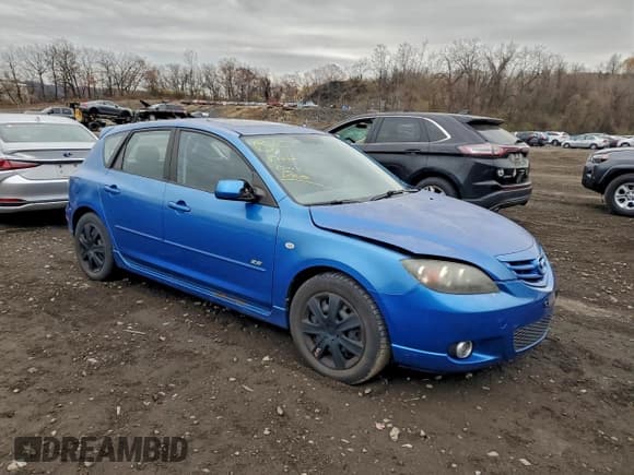✅ 2004 Mazda 3 s • VIN: JM1BK143741210799 • Лот: 94416265. Опубликован ранее на Copart с пробегом 126 680 миль. Бесплатный доступ к архиву аукционных продаж из США и подробный отчёт об истории автомобиля на DreamBid. Изображение 4.