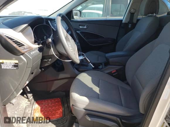 ✅ 2018 Hyundai Santa Fe 2.4L • VIN: 5XYZT3LB2JG572664 • Lot: 38886843. Wystawiony na Copart z przebiegiem 63 579 mil mil. Skorzystaj z bezpłatnego archiwum sprzedaży aukcyjnych z USA i zobacz szczegółowy raport historii pojazdu na DreamBid. Zdjęcie 7.