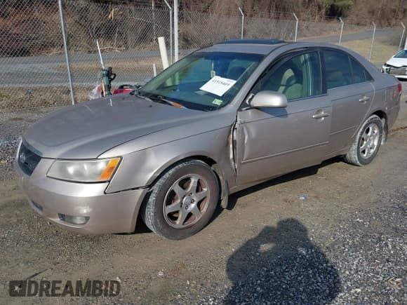 ✅ 2006 Hyundai Sonata GLS • VIN: 5NPEU46FX6H060523 • Лот: 41518409. Опубликован ранее на IAAI с пробегом 245 523 миль. Бесплатный доступ к архиву аукционных продаж из США и подробный отчёт об истории автомобиля на DreamBid. Изображение 2.