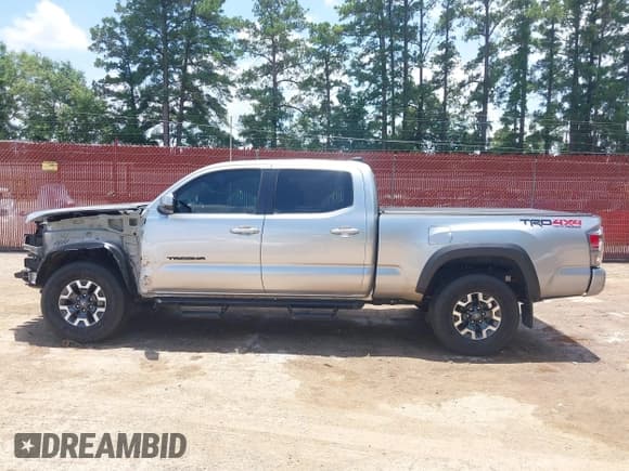 ✅ 2023 Toyota Tacoma SR5 • VIN: 3TYDZ5BN6PT037854 • Lot: 42543130. Listed on IAAI with 12,525 mi. Free auction sales archive from the USA and detailed vehicle history report at DreamBid. Image 15.