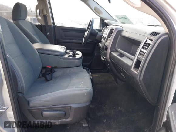 ✅ 2015 Ram 1500 Express • VIN: 1C6RR6KT3FS629909 • Lot: 38838432. Listed on IAAI with 113,186 mi. Free auction sales archive from the USA and detailed vehicle history report at DreamBid. Image 5.