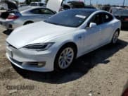 ✅ 2018 Tesla Model S 75D • VIN: 5YJSA1E22JF271733 • Lot: 67397235. Wystawiony na Copart z przebiegiem 38 008 mil. Bezpłatny archiwum sprzedaży aukcyjnych z USA i szczegółowy raport historii pojazdu na DreamBid. Zdjęcie 1.