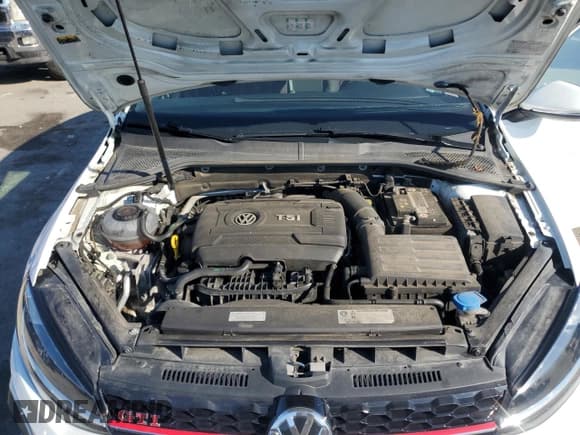 ✅ 2020 Volkswagen Golf GTI S • VIN: 3VW5T7AUXLM004949 • Лот: 66076225. Опубликован ранее на Copart с пробегом 61 287 миль. Бесплатный доступ к архиву аукционных продаж из США и подробный отчёт об истории автомобиля на DreamBid. Изображение 11.