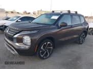 ✅ 2022 Mitsubishi Outlander SEL • VIN: JA4J4VA88NZ053049 • Lot: 43012579. Wystawiony na IAAI z przebiegiem 57 096 mil. Bezpłatny archiwum sprzedaży aukcyjnych z USA i szczegółowy raport historii pojazdu na DreamBid. Zdjęcie 2.