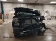 ✅ 2021 Chevrolet Silverado 1500 RST • VIN: 1GCUYEED8MZ434820 • Lot: 42314650. Wystawiony na IAAI z przebiegiem Nie podano. Bezpłatny archiwum sprzedaży aukcyjnych z USA i szczegółowy raport historii pojazdu na DreamBid. Zdjęcie 12.