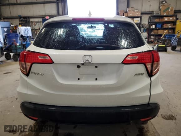 ✅ 2017 Honda HR-V LX • VIN: 3CZRU6H34HM108170 • Лот: 70585025. Опубликован ранее на Copart с пробегом 113 869 миль. Бесплатный доступ к архиву аукционных продаж из США и подробный отчёт об истории автомобиля на DreamBid. Изображение 6.