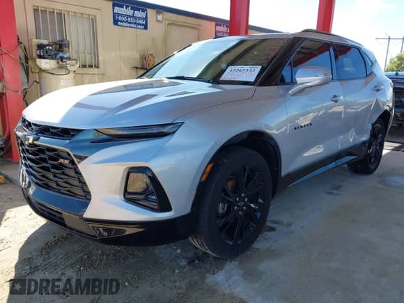2020 Chevrolet Blazer RS z VIN 3GNKBERS9LS647554, wystawiony jako IAAI lot #43267332 z przebiegiem 59 564 mil mil oraz . Historia ofert i sprzedaży dostępna na DreamBid. Obrazek 17.