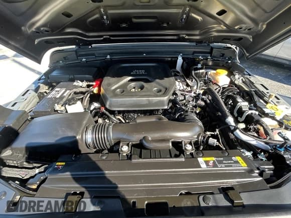 ✅ 2021 Jeep Wrangler Unlimited Willys • VIN: 1C4HJXDNXMW549111 • Lot: 61692645. Listed on Copart with 40,883 mi. Free auction sales archive from the USA and detailed vehicle history report at DreamBid. Image 7.