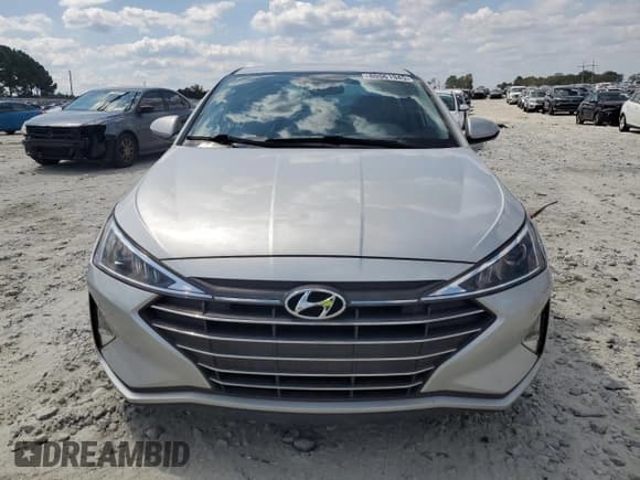 ✅ 2019 Hyundai Elantra SEL • VIN: 5NPD84LF8KH449417 • Lot: 80561945. Listed on Copart with 83,115 mi. Free auction sales archive from the USA and detailed vehicle history report at DreamBid. Image 5.