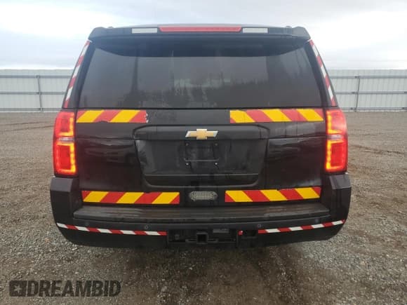 ✅ 2019 Chevrolet Suburban LT • VIN: 1GNSKHKC9KR395942 • Lot: 79017794. Wystawiony na Copart z przebiegiem 271 163 mil. Bezpłatny archiwum sprzedaży aukcyjnych z USA i szczegółowy raport historii pojazdu na DreamBid. Zdjęcie 6.