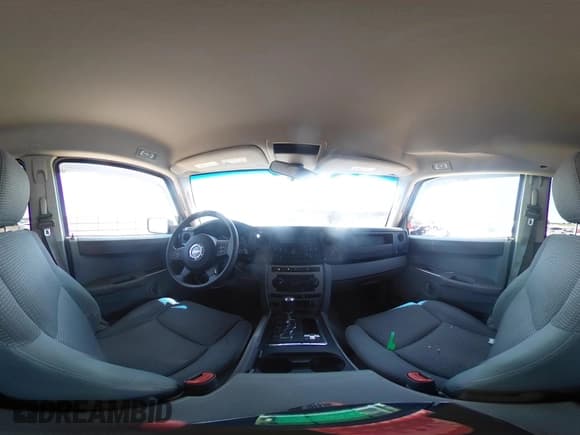 ✅ 2006 Jeep Commander • VIN: 1J8HG48N26C132053 • Лот: 42719052. Опубликован ранее на IAAI с пробегом 187 683 миль. Бесплатный доступ к архиву аукционных продаж из США и подробный отчёт об истории автомобиля на DreamBid. Изображение 18.