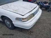 ✅ 1997 Ford Crown Victoria Police • VIN: 2FALP71W4VX172258 • Lot: 42280300. Wystawiony na IAAI z przebiegiem 265 464 mil. Bezpłatny archiwum sprzedaży aukcyjnych z USA i szczegółowy raport historii pojazdu na DreamBid. Zdjęcie 6.