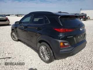2021 Hyundai Kona SEL z VIN KM8K22AA6MU600618, wystawiony jako Copart lot #67609542 z przebiegiem 43 691 mil mil oraz . Historia ofert i sprzedaży dostępna na DreamBid. Obrazek 2.