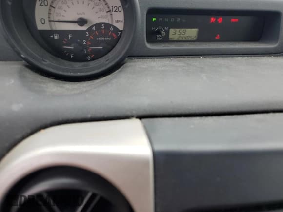 ✅ 2006 Scion xB • VIN: JTLKT324864056422 • Лот: 87426305. Опубликован ранее на Copart с пробегом 244 052 миль. Бесплатный доступ к архиву аукционных продаж из США и подробный отчёт об истории автомобиля на DreamBid. Изображение 9.