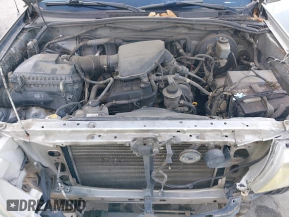 ✅ 2006 Toyota Tacoma • VIN: 5TENX22NX6Z157050 • Lot: 42206214. Listed on IAAI with 247,696 mi. Free auction sales archive from the USA and detailed vehicle history report at DreamBid. Image 10.