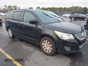 ✅ 2012 Volkswagen Routan SEL • VIN: 2C4RVACG3CR194086 • Lot: 43823780. Listed on IAAI with 113,643 mi. Free auction sales archive from the USA and detailed vehicle history report at DreamBid. Image 1.