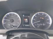 ✅ 2019 Toyota Highlander LE • VIN: 5TDZZRFH1KS326808 • Lot: 43623668. Listed on IAAI with 96,390 mi. Free auction sales archive from the USA and detailed vehicle history report at DreamBid. Image 7.