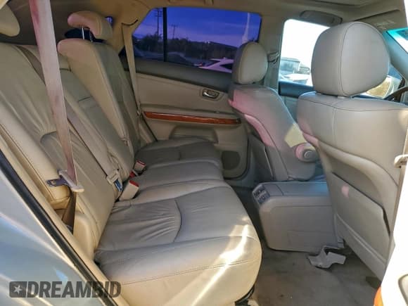 ✅ 2004 Lexus RX 330 • VIN: JTJGA31U840014326 • Lot: 95342125. Listed on Copart with 222,354 mi. Free auction sales archive from the USA and detailed vehicle history report at DreamBid. Image 11.