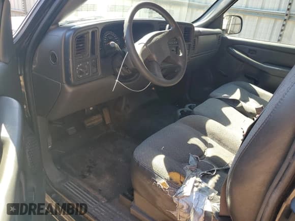 ✅ 2004 Chevrolet Silverado 1500 Work Truck • VIN: 1GCEC19X64Z278485 • Лот: 75494824. Опубликован ранее на Copart с пробегом 182 350 миль. Бесплатный доступ к архиву аукционных продаж из США и подробный отчёт об истории автомобиля на DreamBid. Изображение 8.